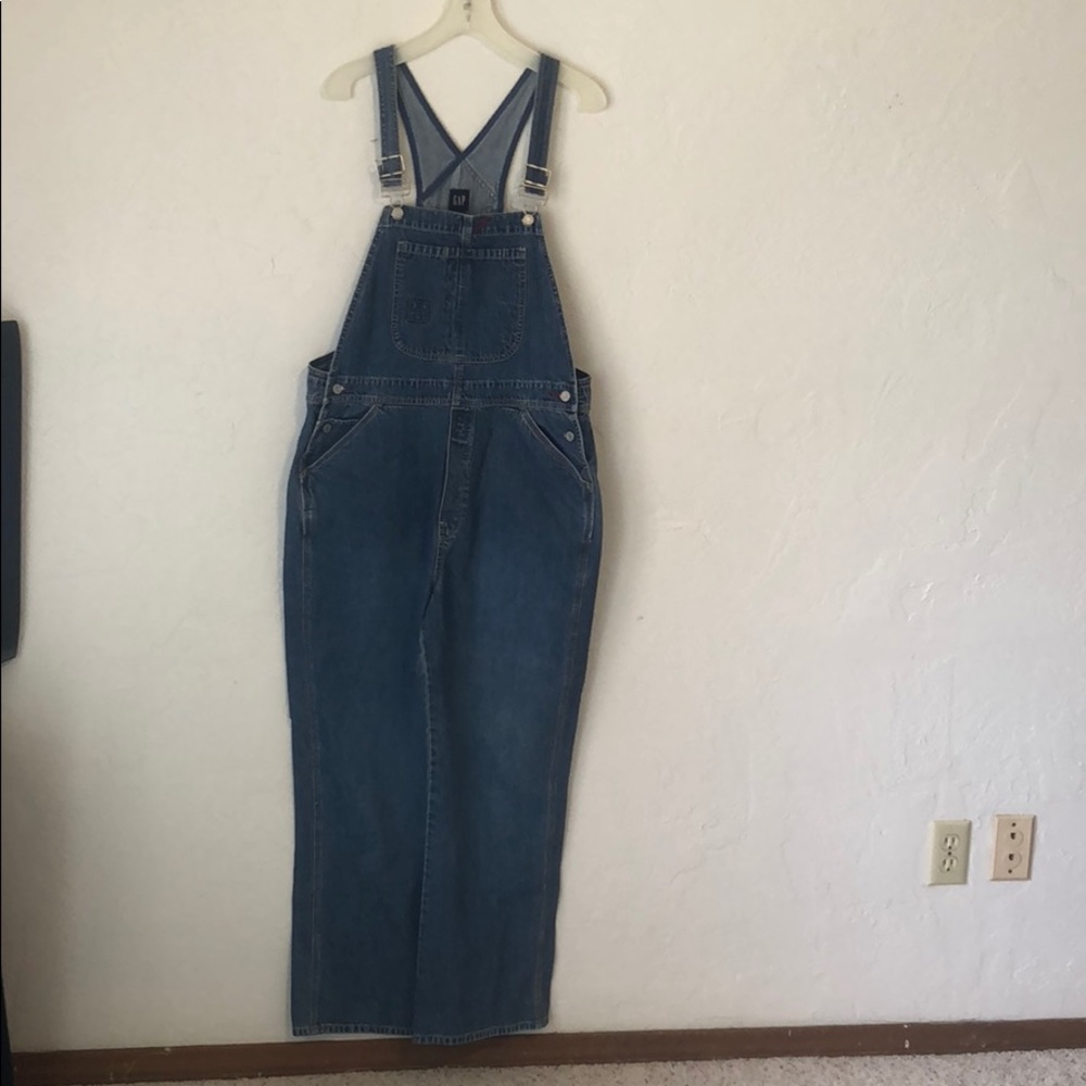 Gap overalls